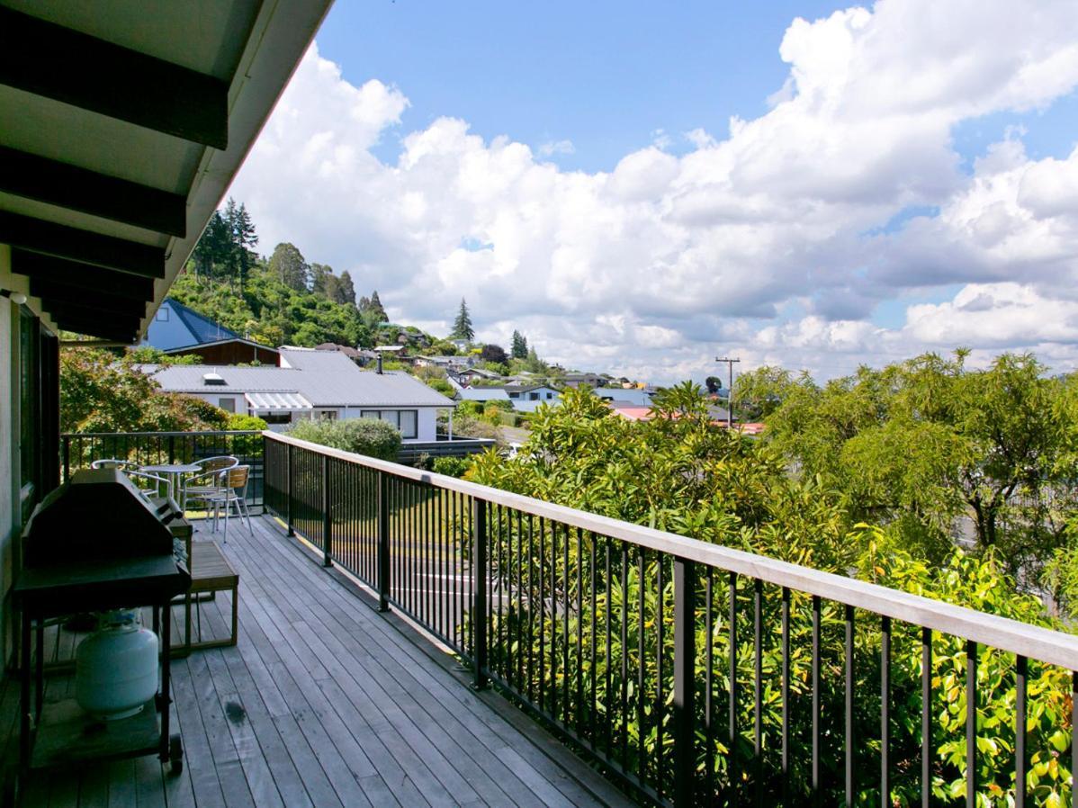 Acacia View at No 3 - Acacia Bay Holiday Home Lago Lago Taupo Exterior foto